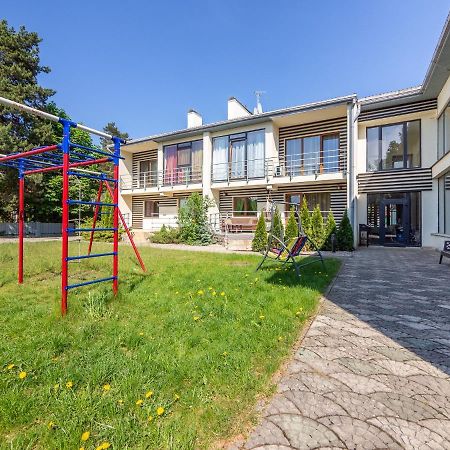 Апартаменты New!!!Townhouse Three Floors!!! Юрмала Экстерьер фото